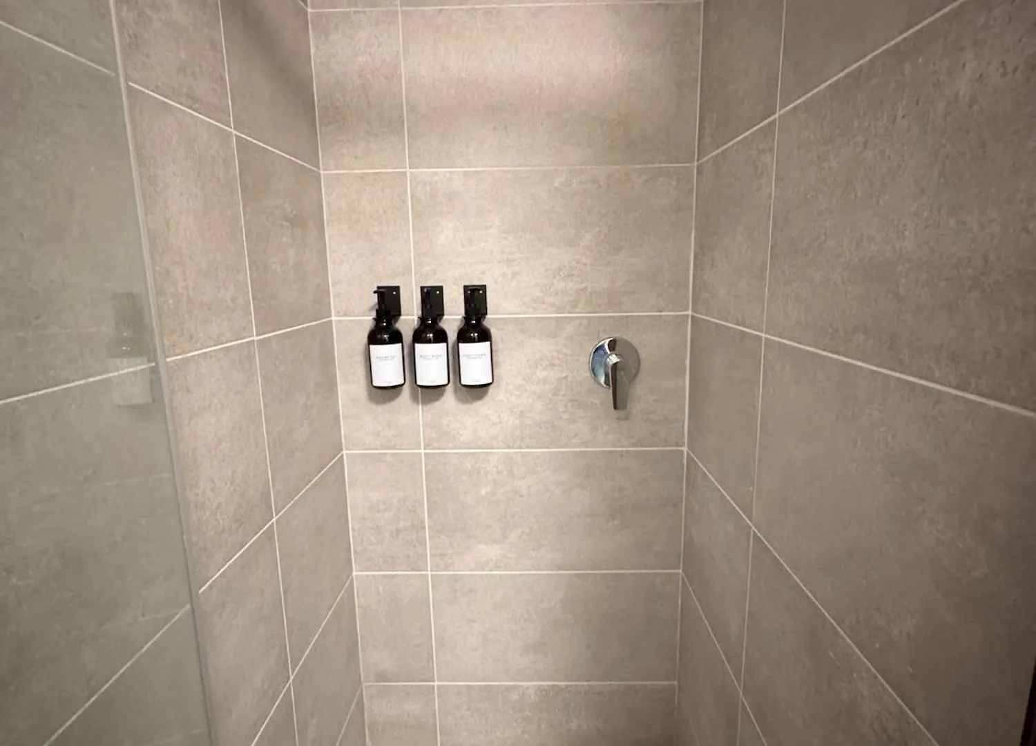شقة Modern 2-Br In The Heart Of شامونكس